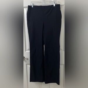 Women’s Chico’s 2 R black pull on stretch pants size 12 career classic casual